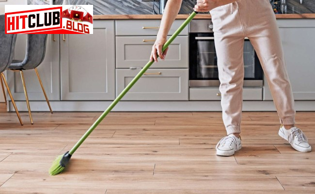 Nằm Mơ Thấy Quét Nhà: Hitclub giải mã Ý Nghĩa Về Sự Sạch Sẽ Và Tinh Tế